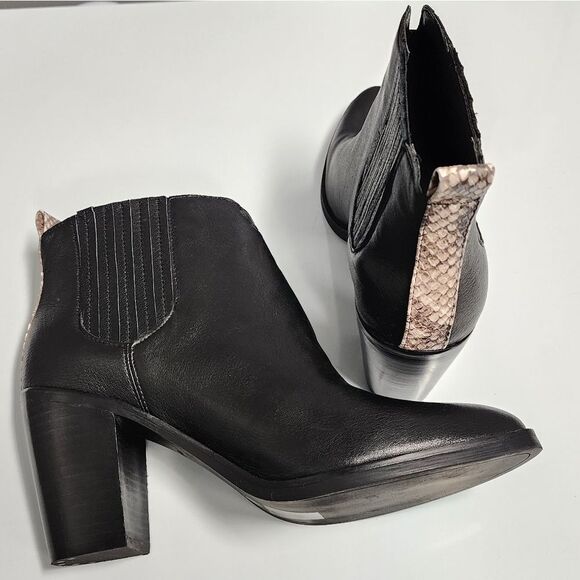 🐢 Dolce Vita Stacie Black Leather 3.5" Block Heel Ankle Booties - 9.5 - Picture 2 of 7